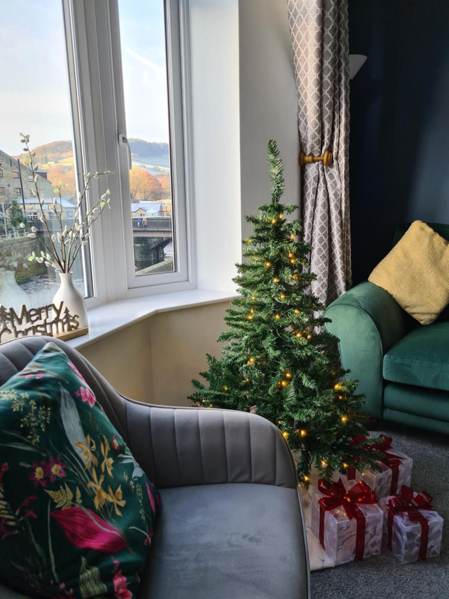 Modern River View Mytholmroyd Apartment Extérieur photo